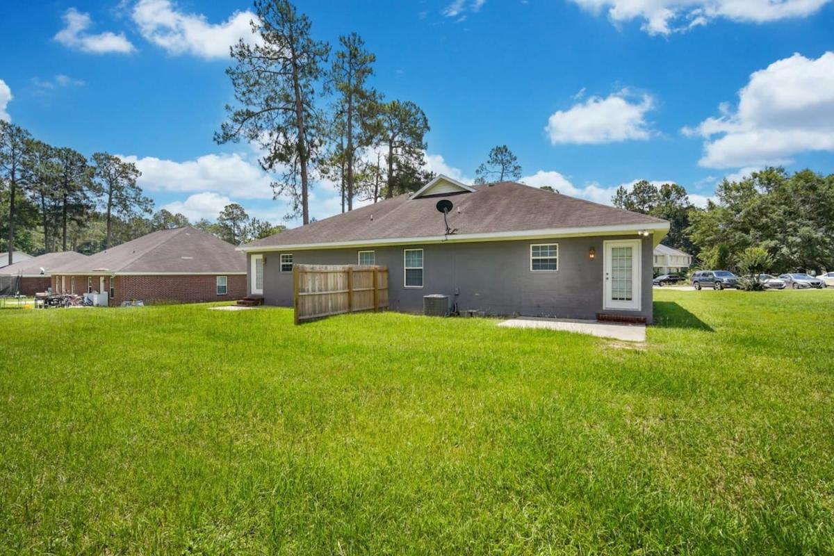 Cozy And Contemporary Villa 1 Mile From Gsu Statesboro Buitenkant foto