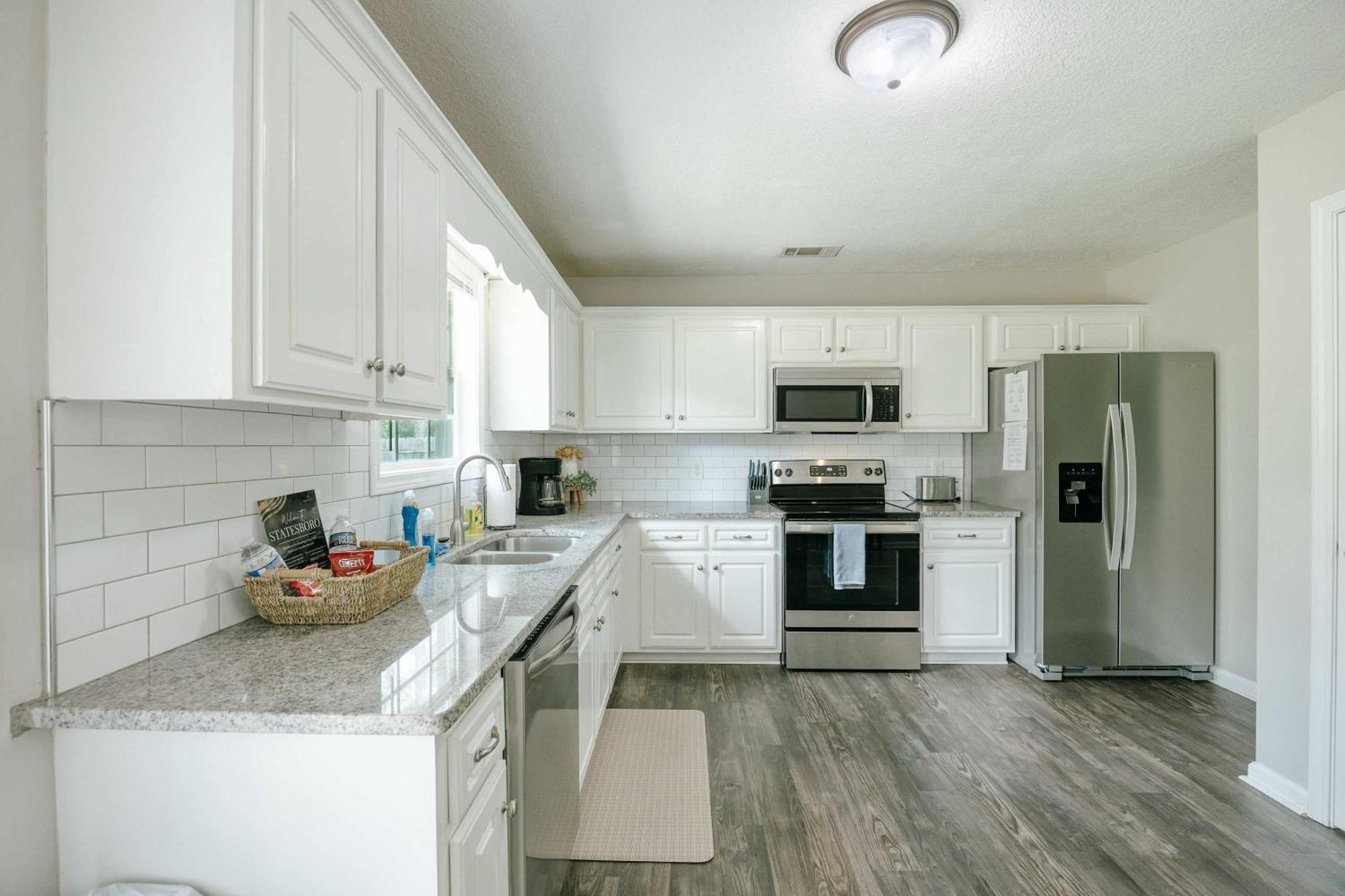 Cozy And Contemporary Villa 1 Mile From Gsu Statesboro Buitenkant foto